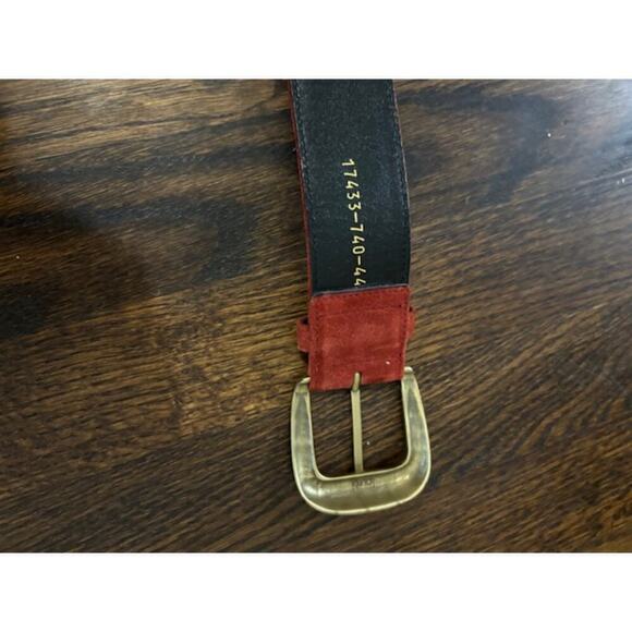 Vintage Laurel Genuine Leather Belt Made in Italy Red Suede Gold Leaf Detail XS - Picture 8 of 8